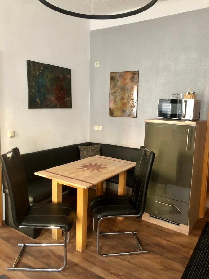 Delux Ferienwohnung Kunstgalerie Und Ilmradweg Kranichfeld Extérieur photo