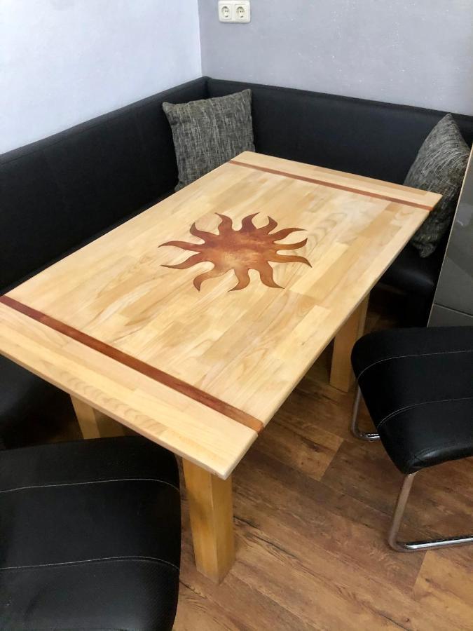 Delux Ferienwohnung Kunstgalerie Und Ilmradweg Kranichfeld Extérieur photo